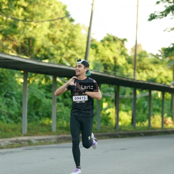 Runner Photo 1619353
