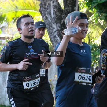 Runner Photo 1619508