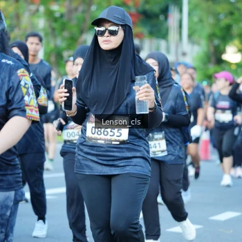 Runner Photo 1619547