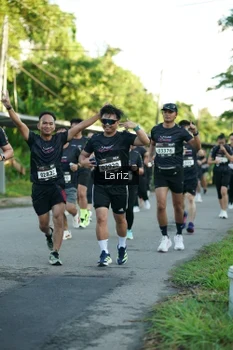 Runner Photo 1619612