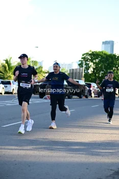 Runner Photo 1619818