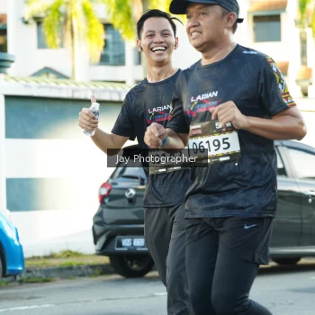 Runner Photo 1619831