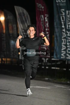 Runner Photo 1619924