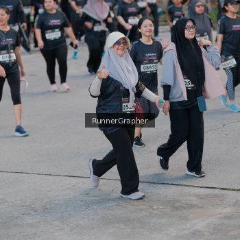 Runner Photo 1620018