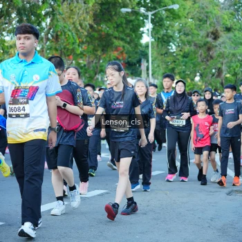 Runner Photo 1620124