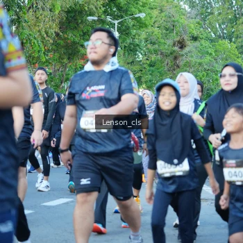 Runner Photo 1620131