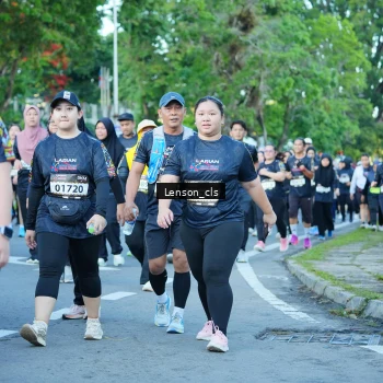 Runner Photo 1620177