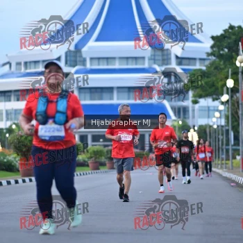 Runner Photo 162019