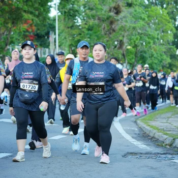 Runner Photo 1620214