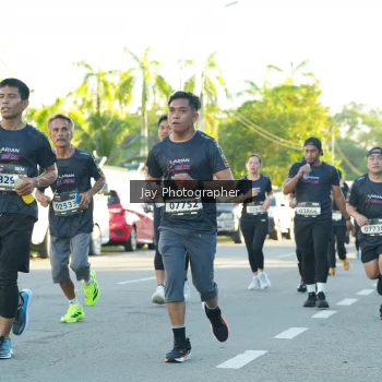 Runner Photo 1620233