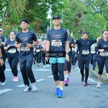 Runner Photo 1620236