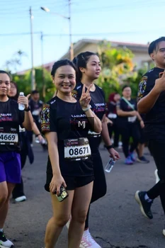 Runner Photo 1620306