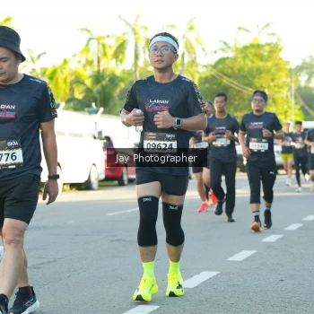 Runner Photo 1620440