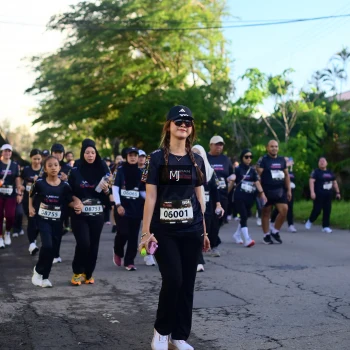 Runner Photo 1620510