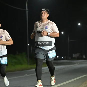 Runner Photo 1620544