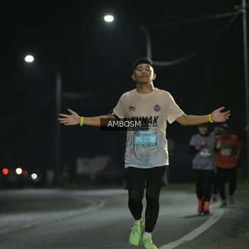 Runner Photo 1620547