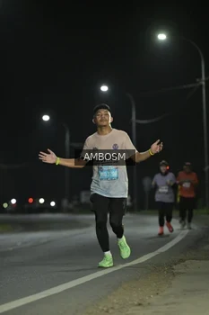 Runner Photo 1620559