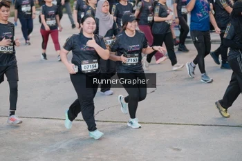 Runner Photo 1620565