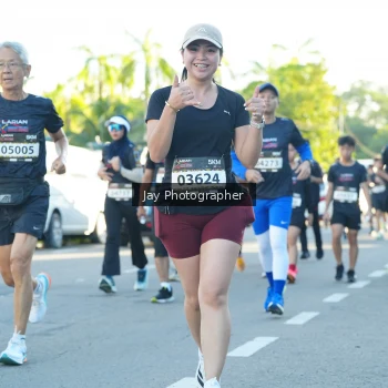 Runner Photo 1620588