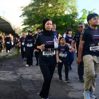 Runner Photo 1620603