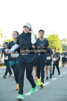 Runner Photo 1620606