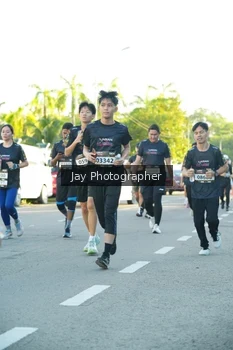 Runner Photo 1620631