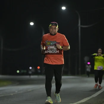 Runner Photo 1620645