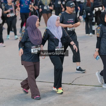 Runner Photo 1620727