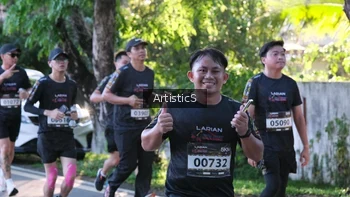 Runner Photo 1620784