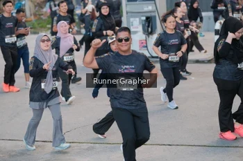 Runner Photo 1620789
