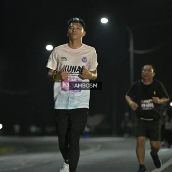 Runner Photo 1620814