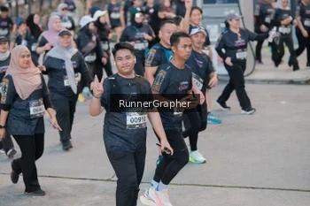 Runner Photo 1620913