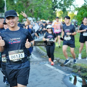 Runner Photo 1620971