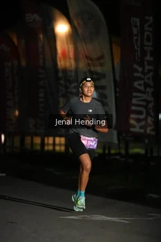 Runner Photo 1621078