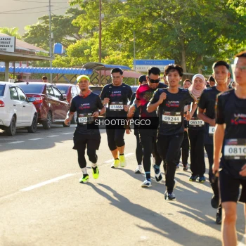 Runner Photo 1621249