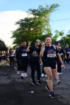 Runner Photo 1621323