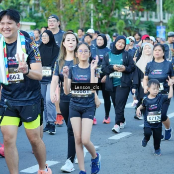 Runner Photo 1621378