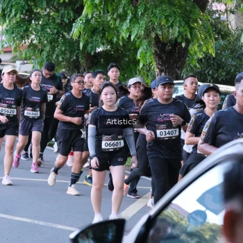 Runner Photo 1621448