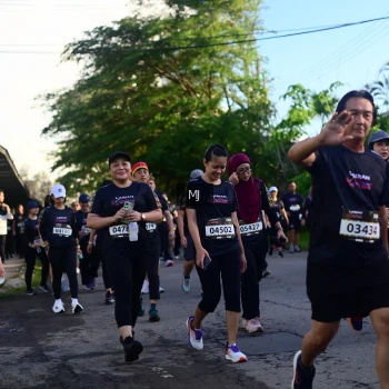 Runner Photo 1621450