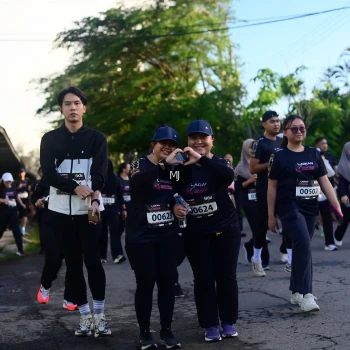 Runner Photo 1621514