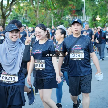 Runner Photo 1621609