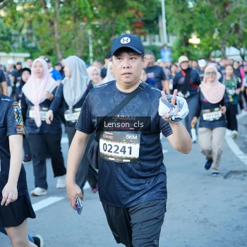 Runner Photo 1621625