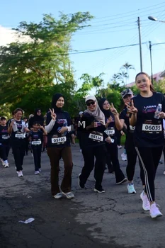 Runner Photo 1621626