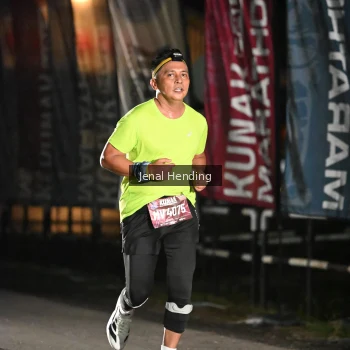 Runner Photo 1621632