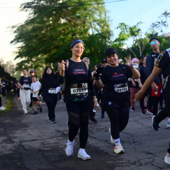 Runner Photo 1621657