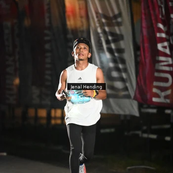 Runner Photo 1621681