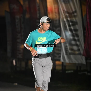 Runner Photo 1621720