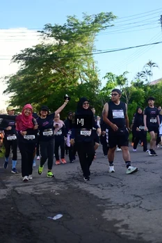 Runner Photo 1621747