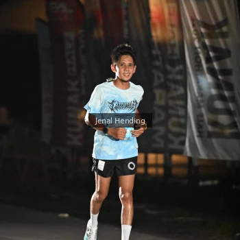 Runner Photo 1621757