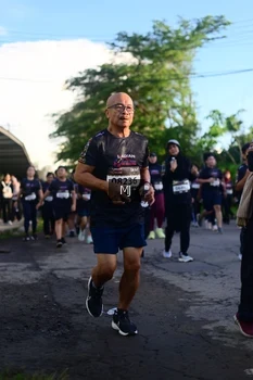 Runner Photo 1621818